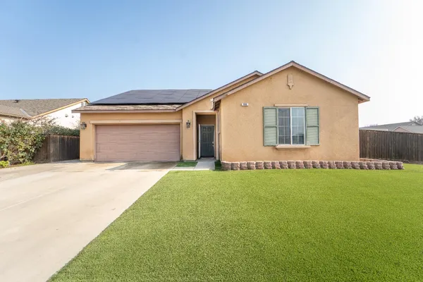 a view of outdoor space yard and garage