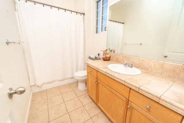 $465,000 | 900 Heather Avenue, Dinuba, CA 93618