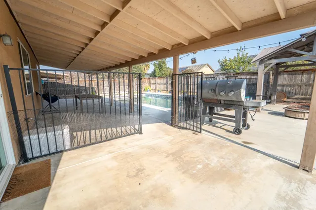 $465,000 | 900 Heather Avenue, Dinuba, CA 93618