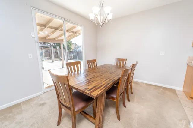 $465,000 | 900 Heather Avenue, Dinuba, CA 93618