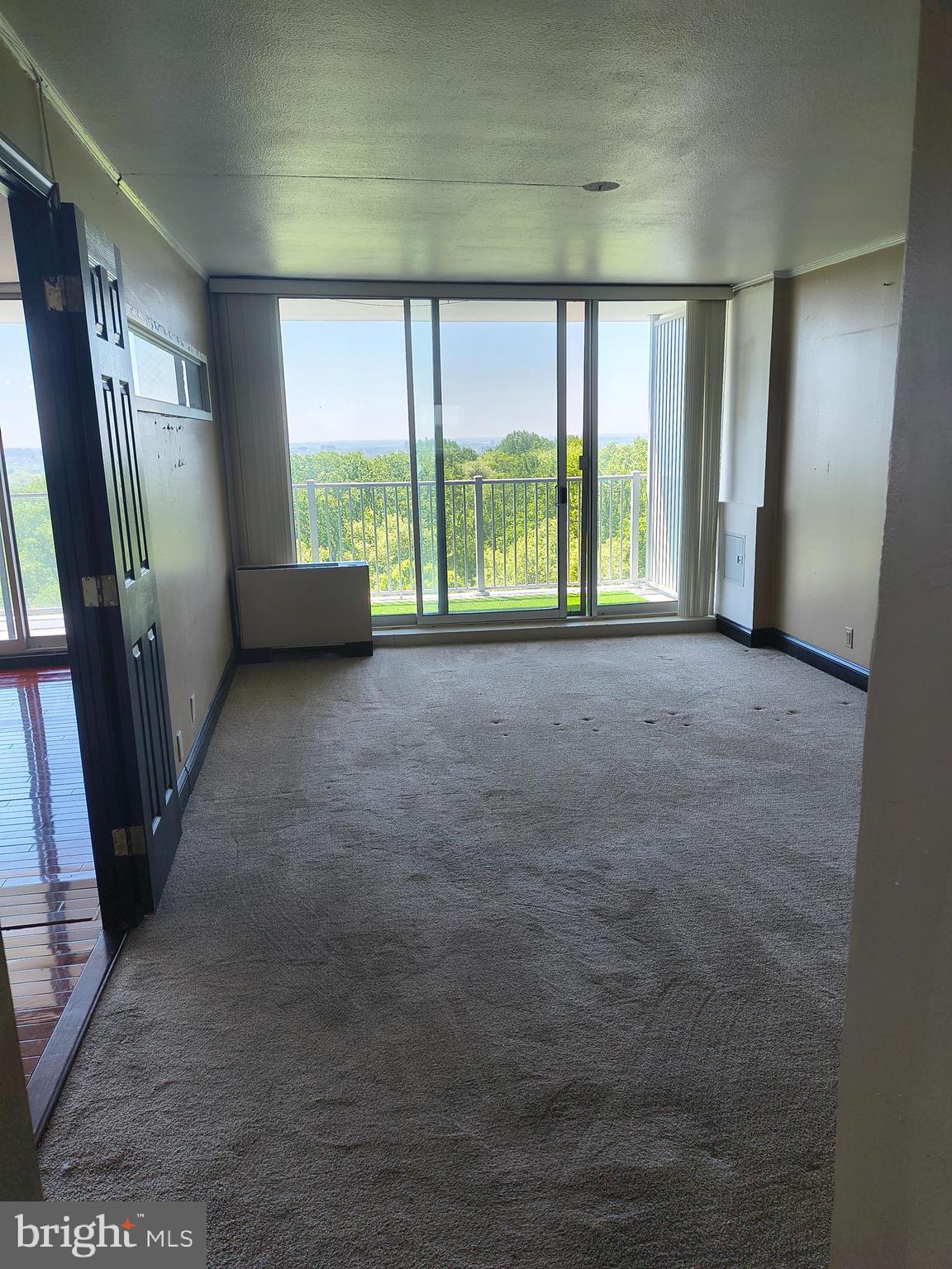 3900 West Ford Road, Unit 17M Philadelphia, PA 19131 - Photo 10 of 14