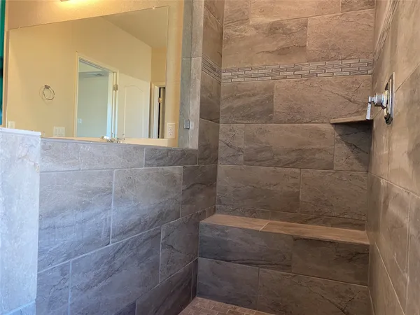 $1,900 | 716 Red Barn Bend, New Braunfels, TX 78130