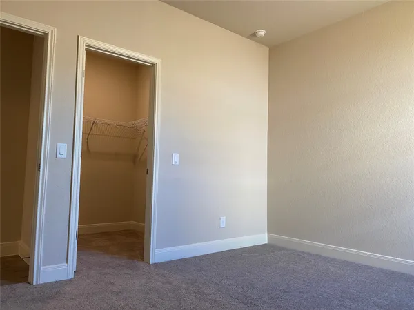 $1,900 | 716 Red Barn Bend, New Braunfels, TX 78130