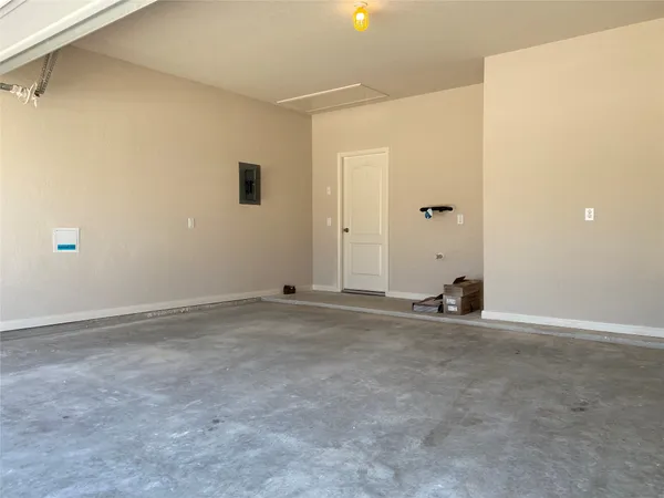 $1,900 | 716 Red Barn Bend, New Braunfels, TX 78130