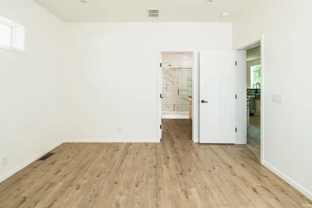 $309,900 | 2517 South Banta Avenue, Bloomington, IN 47403