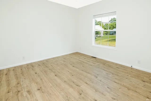 $309,900 | 2517 South Banta Avenue, Bloomington, IN 47403