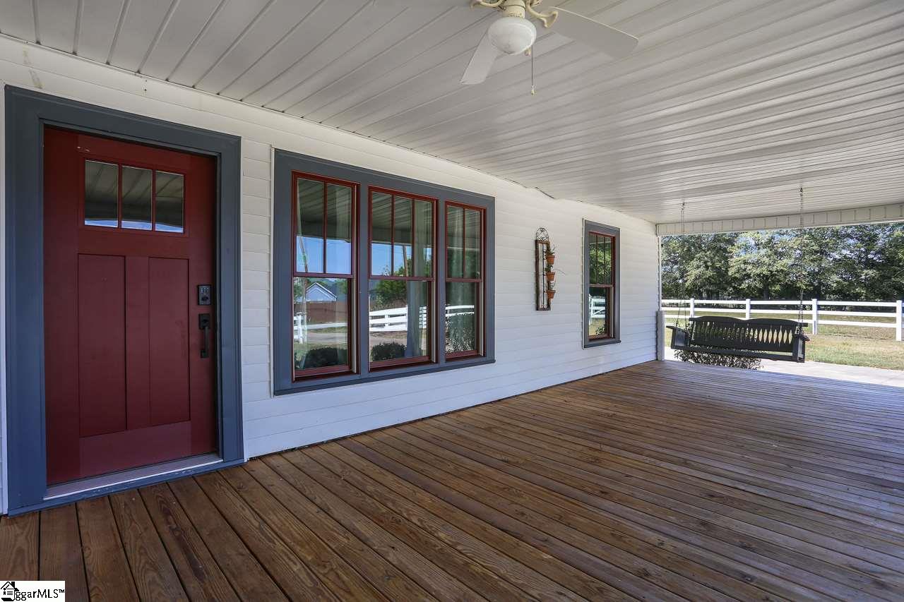 509 Jenkins Bridge Road Simpsonville, SC 29680 - Photo 14 of 36