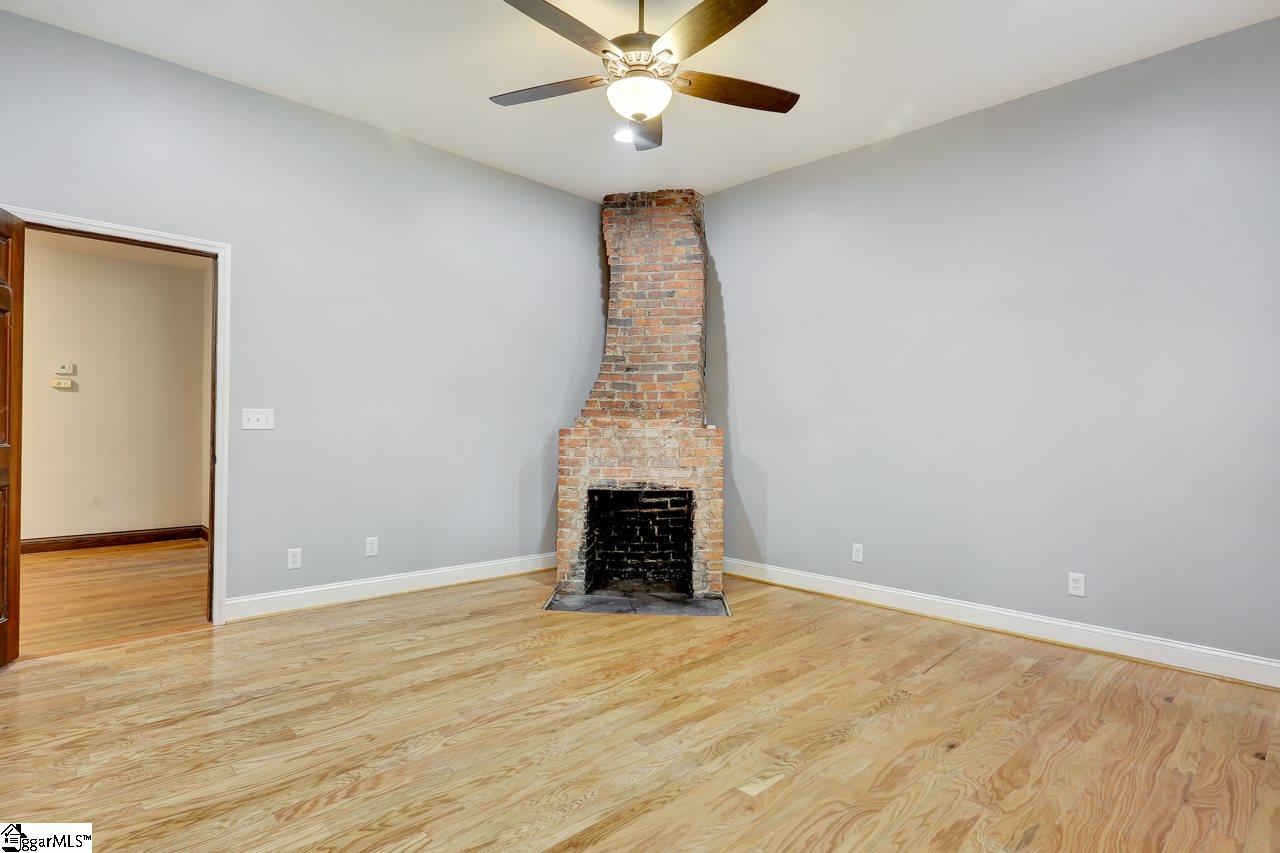 509 Jenkins Bridge Road Simpsonville, SC 29680 - Photo 25 of 36