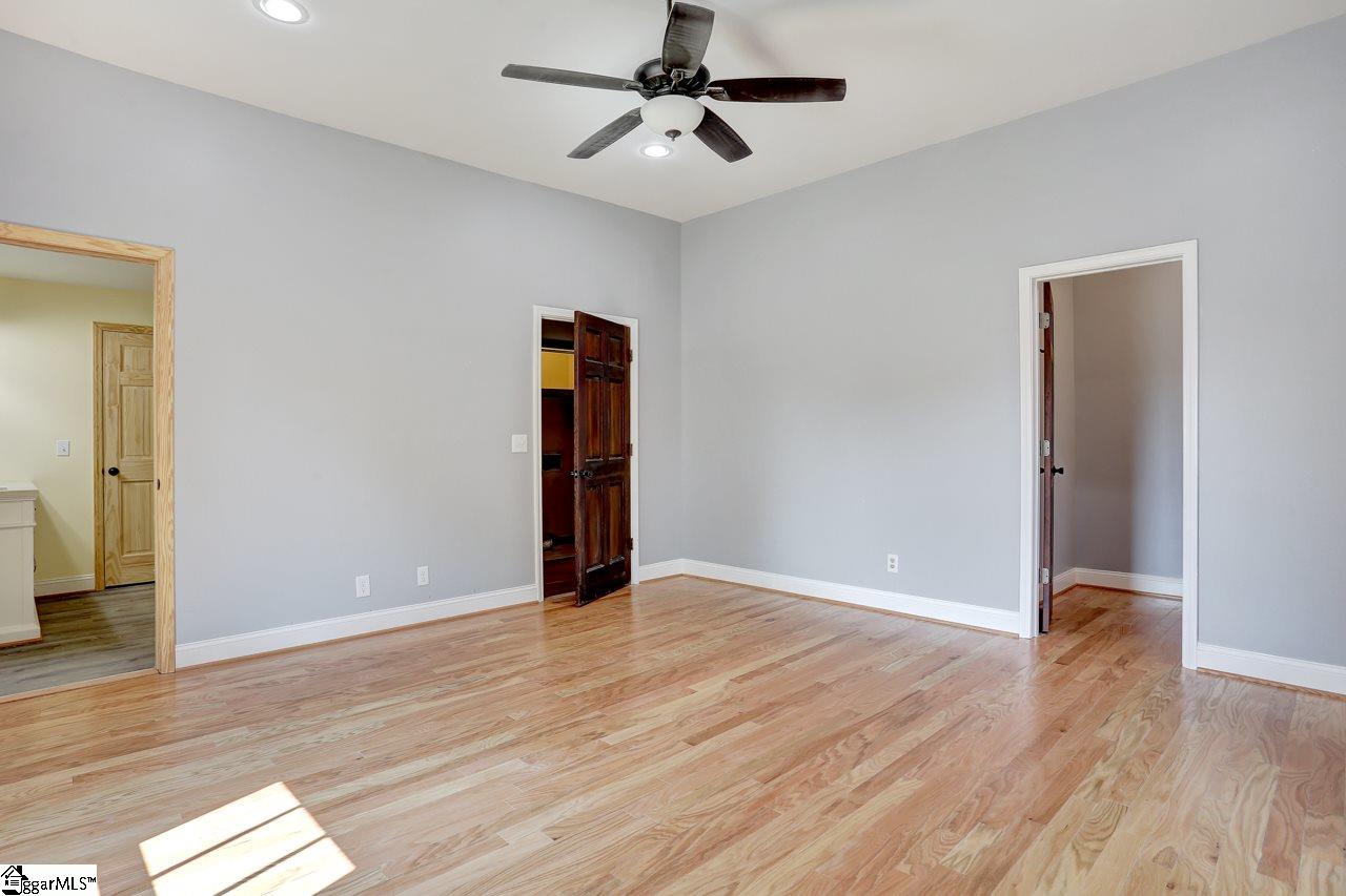 509 Jenkins Bridge Road Simpsonville, SC 29680 - Photo 28 of 36