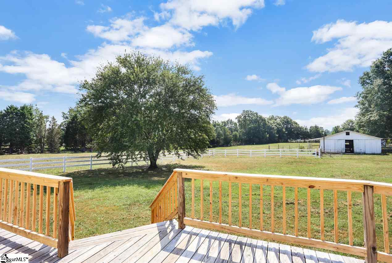 509 Jenkins Bridge Road Simpsonville, SC 29680 - Photo 34 of 36