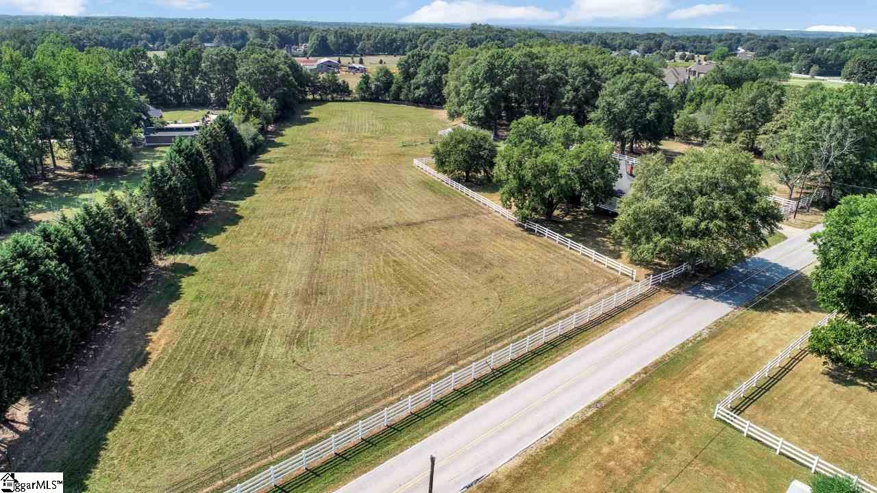 509 Jenkins Bridge Road Simpsonville, SC 29680 - Photo 5 of 36