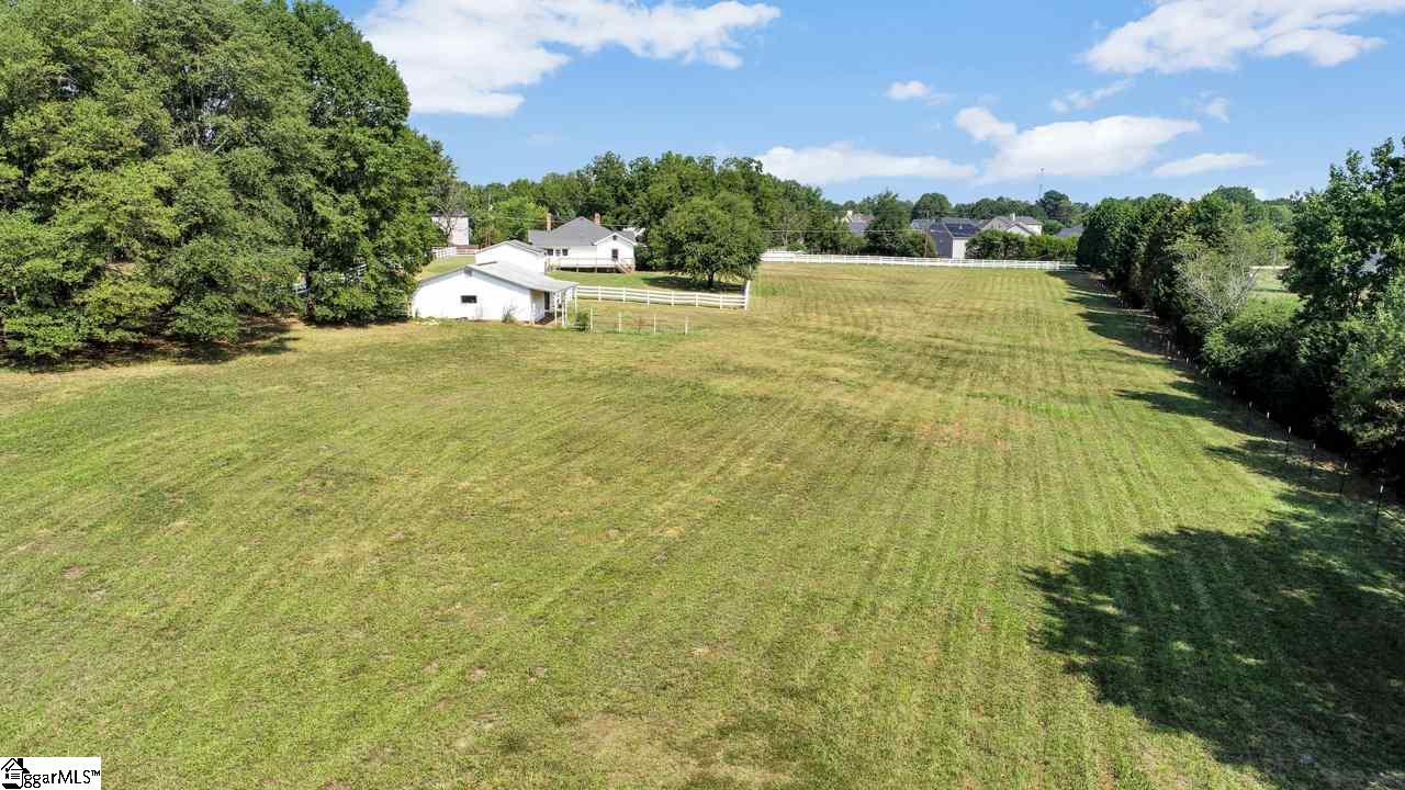 509 Jenkins Bridge Road Simpsonville, SC 29680 - Photo 7 of 36