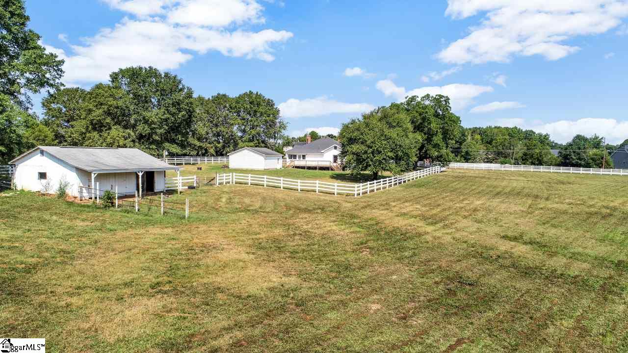509 Jenkins Bridge Road Simpsonville, SC 29680 - Photo 8 of 36
