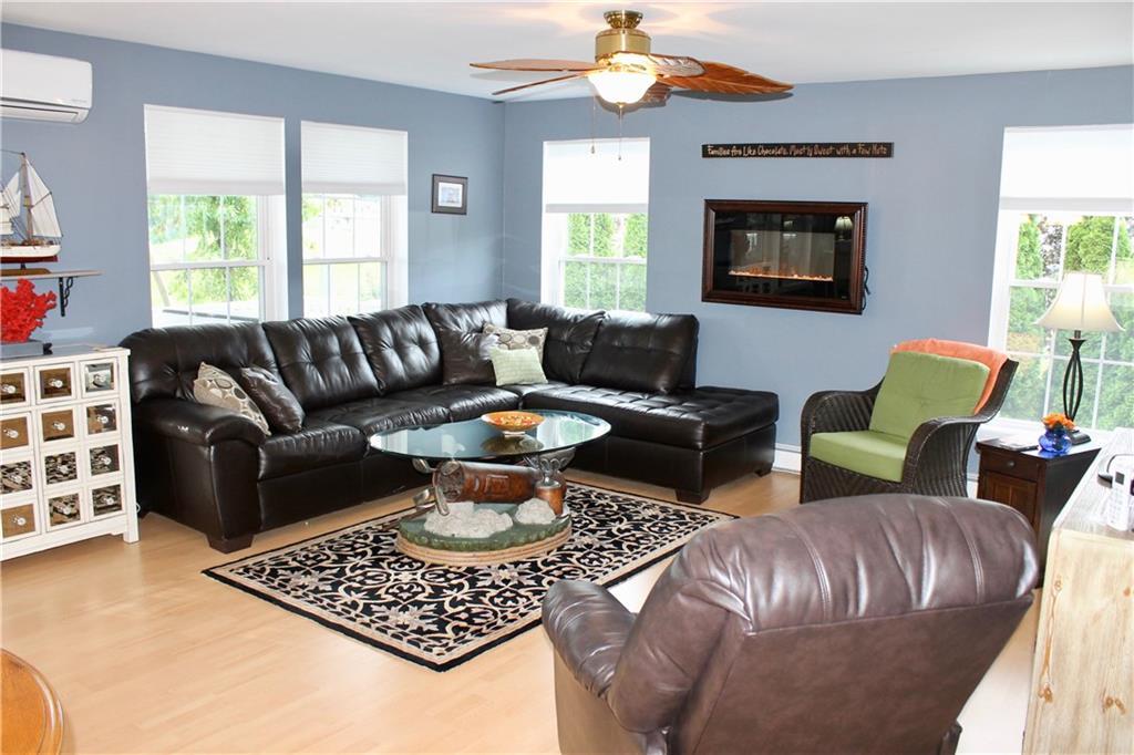 121 Boom Road Saco, ME 04072 - Photo 7 of 30 Living Room