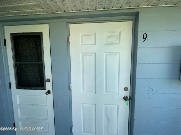 $1,200 | 302 Lincoln Avenue, Unit 9, Cape Canaveral, FL 32920