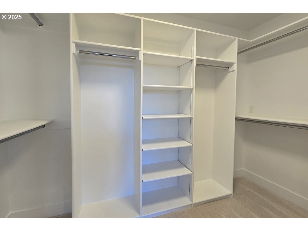 3442 River Heights Drive Springfield, OR 97477 - Photo 28 of 44