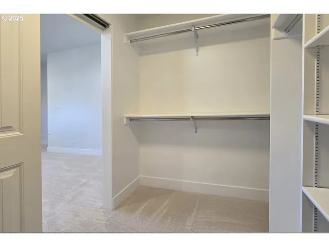 $737,557 | 3442 River Heights Drive, Springfield, OR 97477