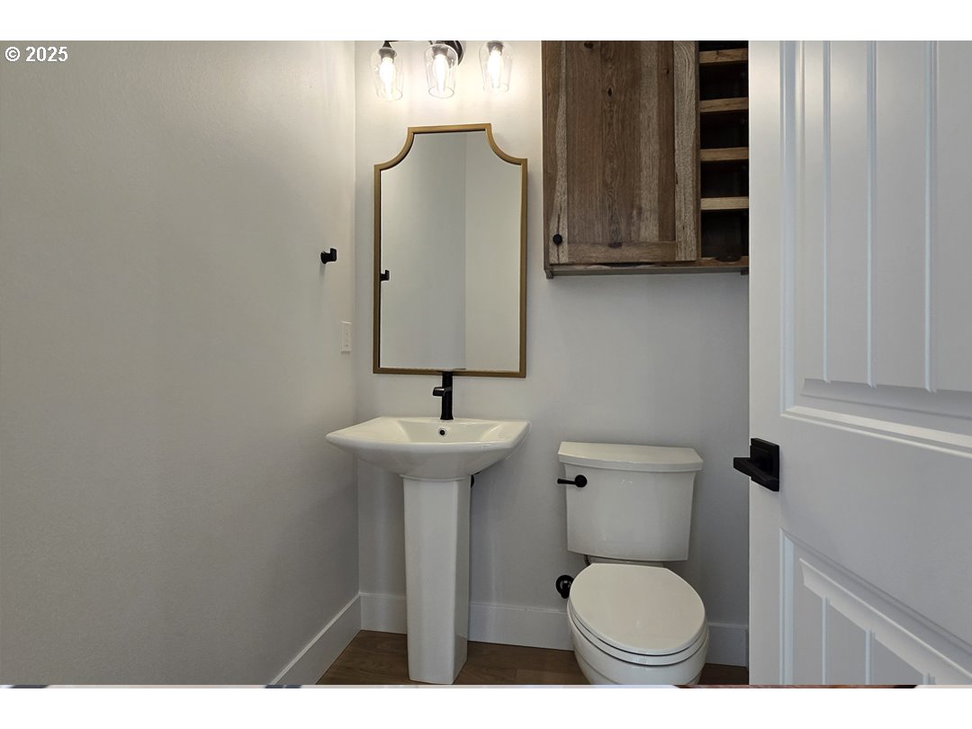 3442 River Heights Drive Springfield, OR 97477 - Photo 35 of 44