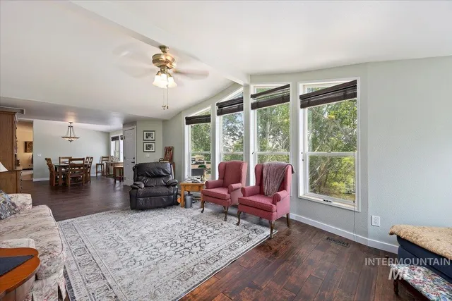 $680,000 | 4806 Salmon Creek Drive, Buhl, ID 83316