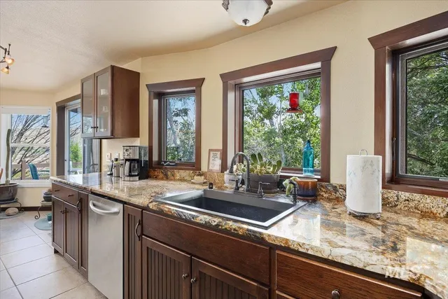 $680,000 | 4806 Salmon Creek Drive, Buhl, ID 83316