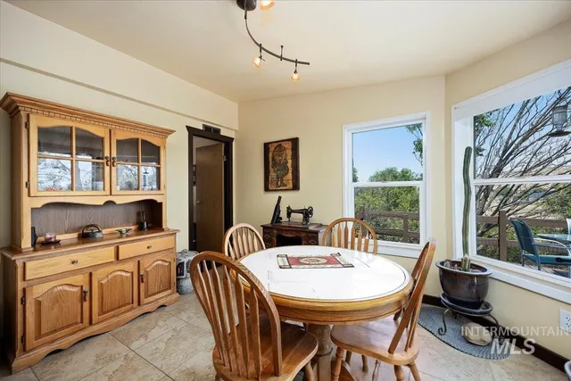 $680,000 | 4806 Salmon Creek Drive, Buhl, ID 83316