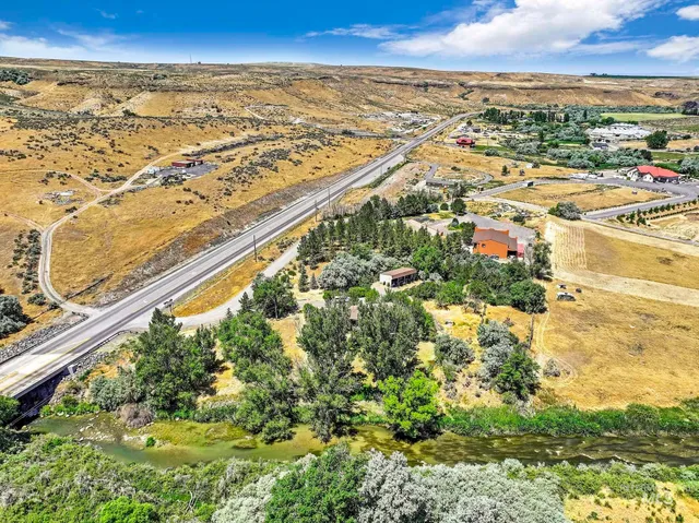 $680,000 | 4806 Salmon Creek Drive, Buhl, ID 83316