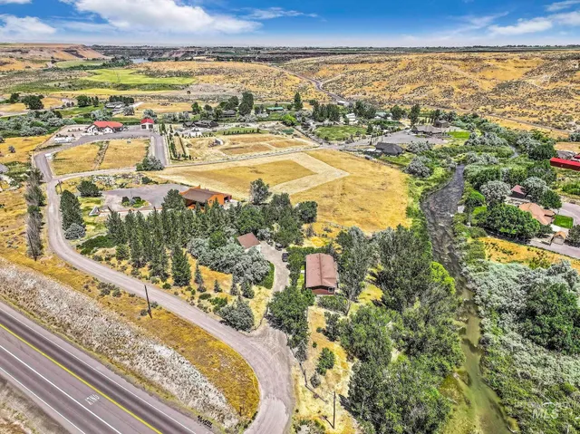 $680,000 | 4806 Salmon Creek Drive, Buhl, ID 83316