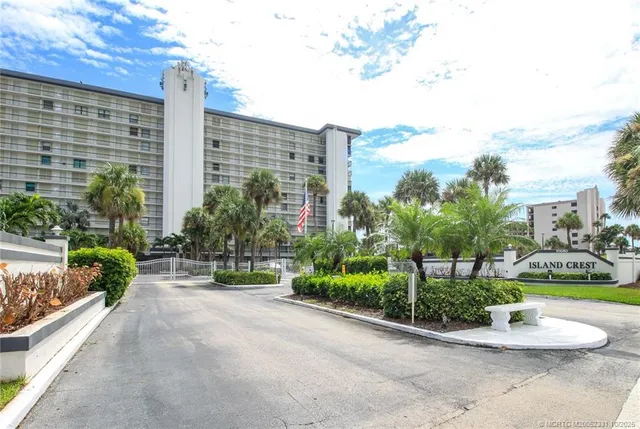 $2,500 | 10680 South Ocean Drive, Unit 1005, Jensen Beach, FL 34957
