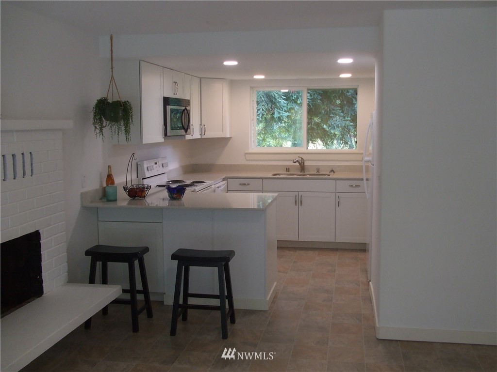 420 North Carpenter Road Snohomish, WA 98290 - Photo 8 of 25
