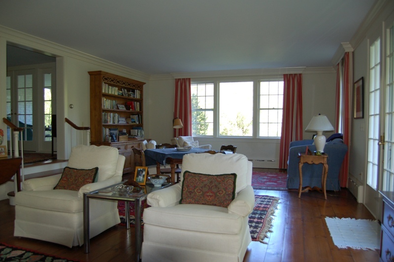 366 Kelsey Road Sheffield, MA 01257 - Photo 3 of 16 Living Room