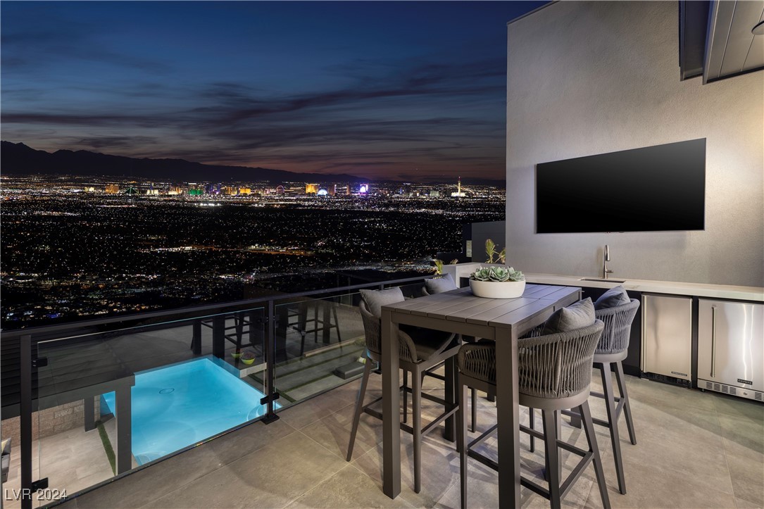 563 Overlook Rim Drive Henderson, NV 89012 - Photo 12 of 22 Residence 5 Model Balcony