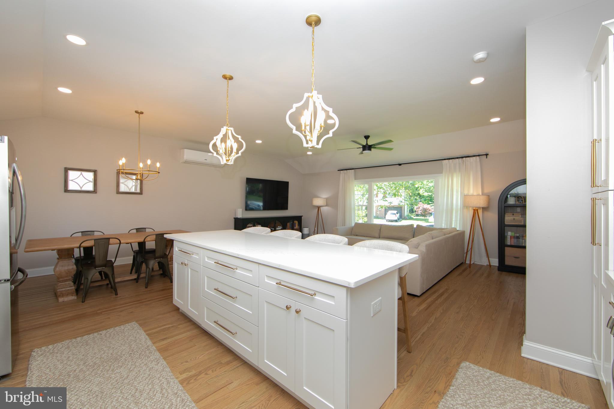 507 Howard Road Cherry Hill, NJ 08034 - Photo 10 of 45 Open view of living room from kitchen