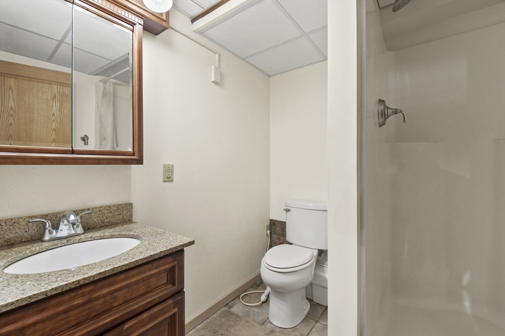 27 Bailey Road Townsend, MA 01474 - Photo 18 of 37