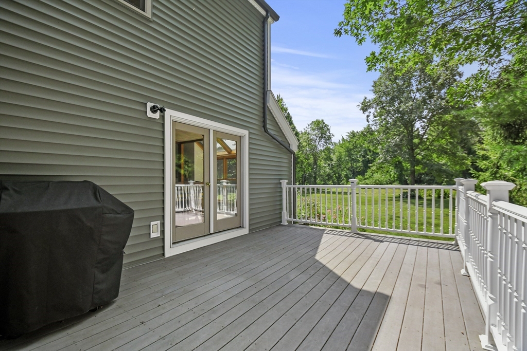 27 Bailey Road Townsend, MA 01474 - Photo 28 of 37