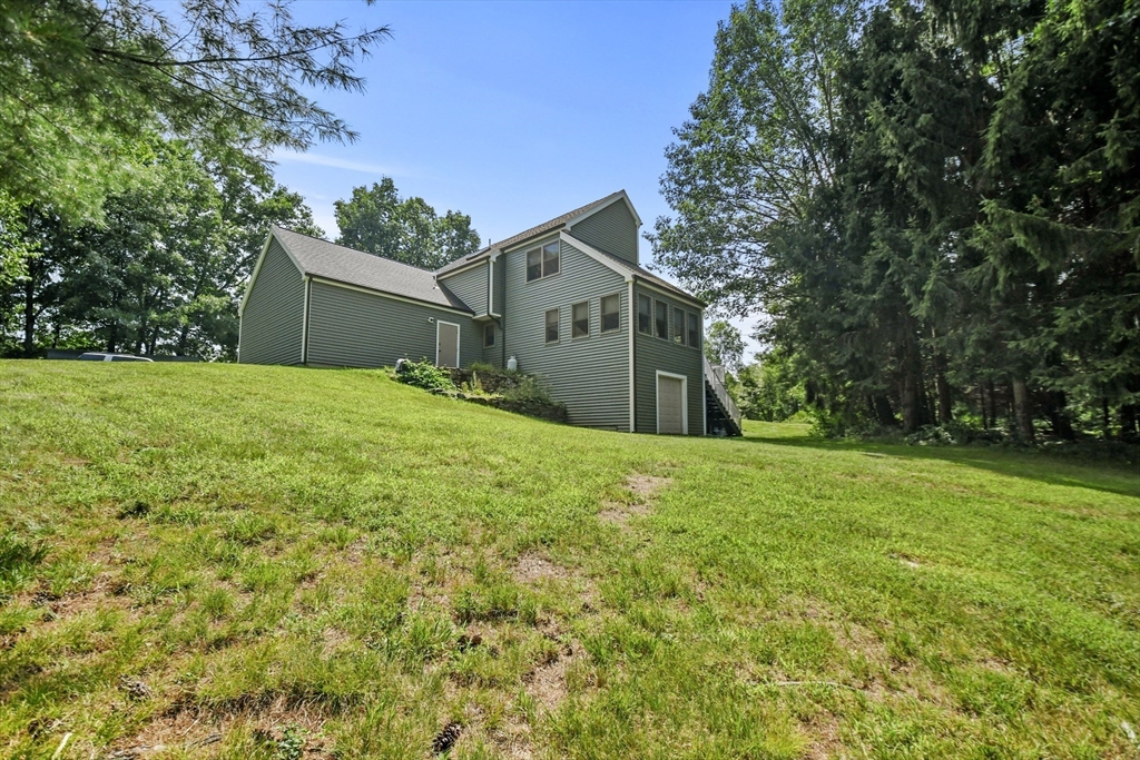 27 Bailey Road Townsend, MA 01474 - Photo 30 of 37