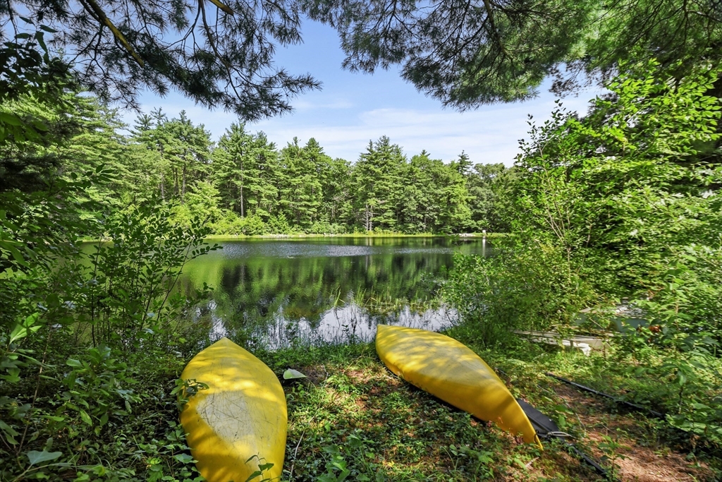 27 Bailey Road Townsend, MA 01474 - Photo 33 of 37