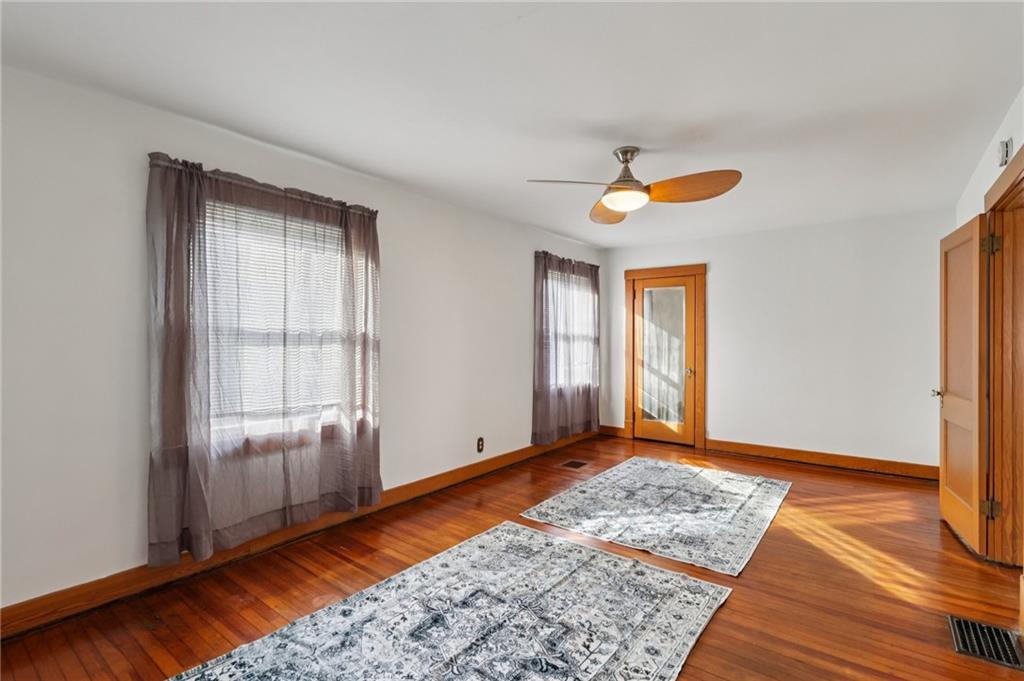 1910 Ridge Avenue New Kensington, PA 15068 - Photo 23 of 50 a view of an empty room with window