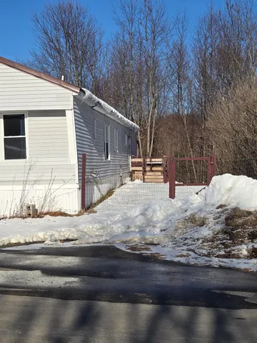 $75,000 | 14 Anthony Circle, Swanzey, NH 03446