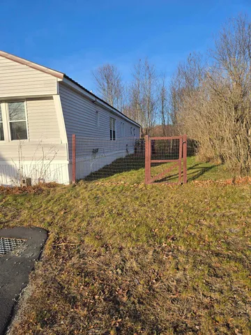 $75,000 | 14 Anthony Circle, Swanzey, NH 03446
