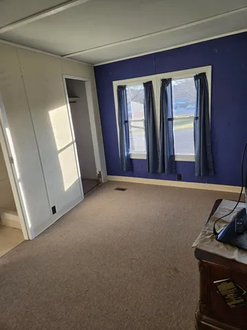 $75,000 | 14 Anthony Circle, Swanzey, NH 03446