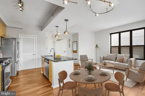 $464,900 | 1001 L Street Northwest, Unit 811, Washington, DC 20001