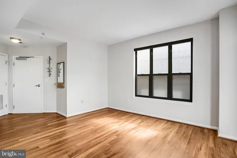 $464,900 | 1001 L Street Northwest, Unit 811, Washington, DC 20001