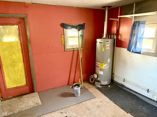 $64,900 | 1822 West 7th Street, Muncie, IN 47302
