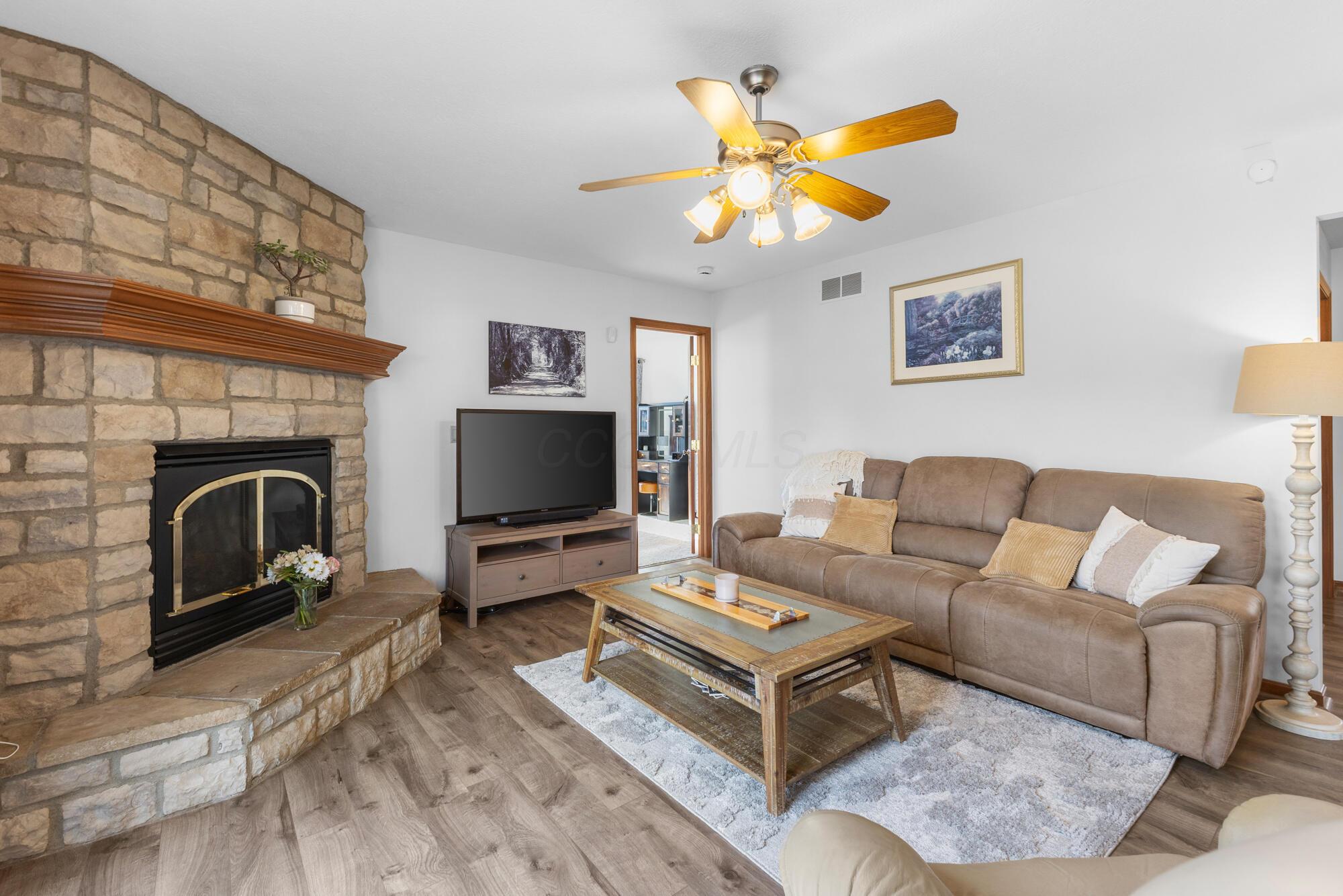 11468 Beacom Road Sunbury, OH 43074 - Photo 16 of 78 11_011