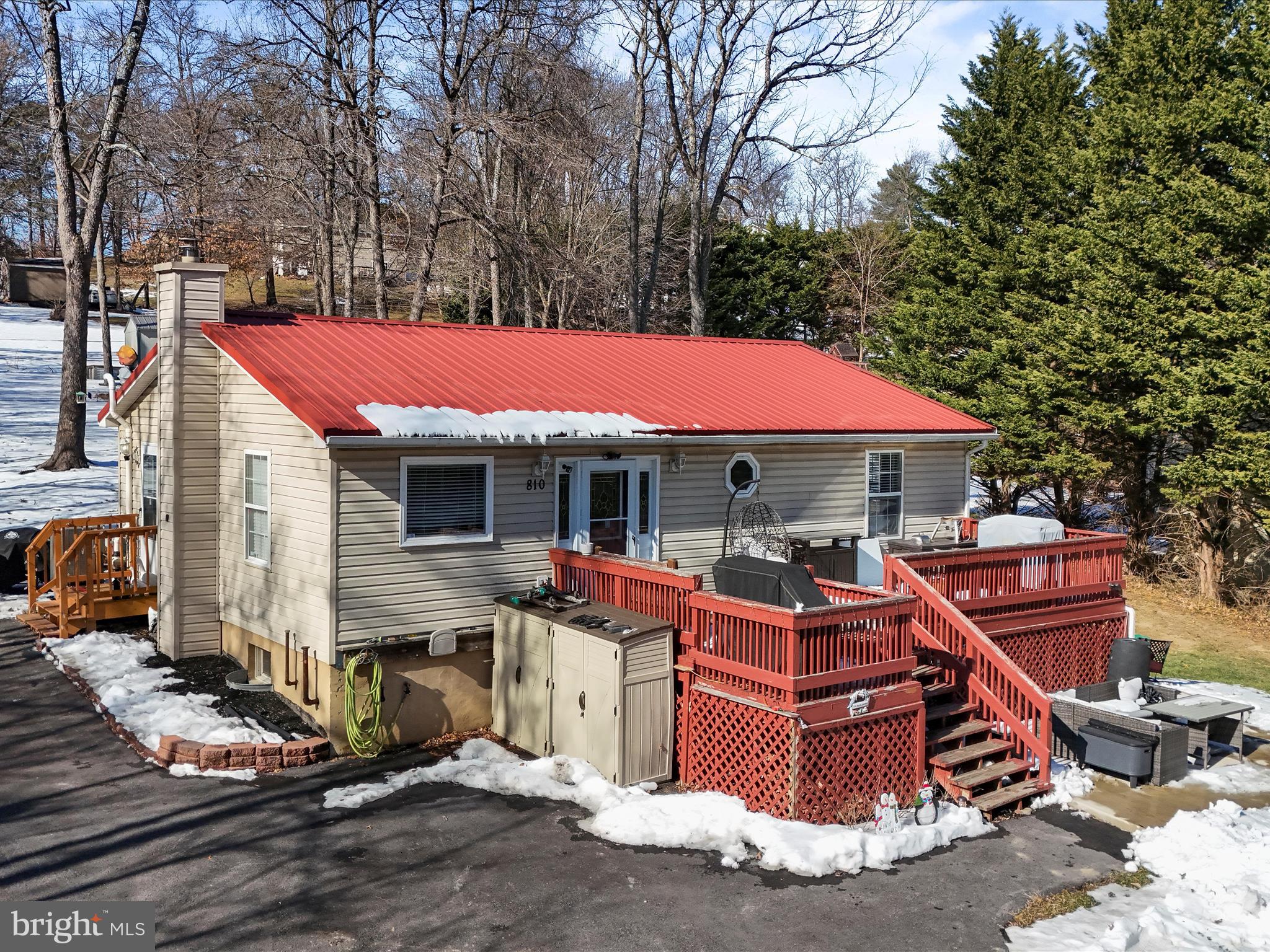 810 Mission Road Harpers Ferry, WV 25425 - Photo 1 of 26 Gallery Image 1