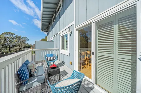 $415,000 | 138 Warwick Drive, Unit 77, Benicia, CA 94510