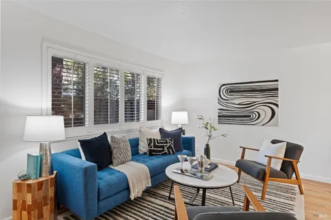 $415,000 | 138 Warwick Drive, Unit 77, Benicia, CA 94510