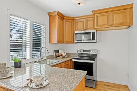 $415,000 | 138 Warwick Drive, Unit 77, Benicia, CA 94510