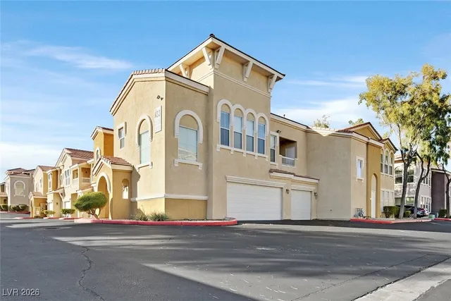 $249,900 | 10001 Peace Way, Unit 1250, Las Vegas, NV 89147
