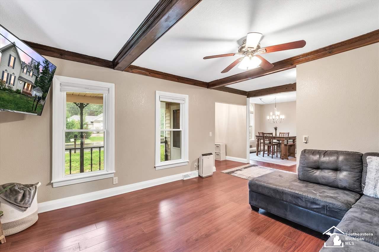 6744 Whiteford Center Road Lambertville, MI 48144 - Photo 8 of 25 50055763-7.JPG